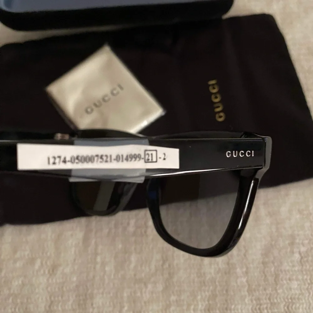 ✨🆕✨Brand New Gucci Sunglasses - Picture 3 of 9